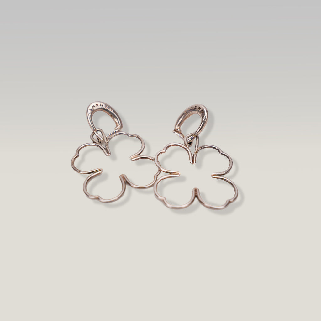 Chanel Orecchini CC Quadrifoglio in Metallo Dorato Vintage