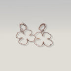 Chanel Orecchini CC Quadrifoglio in Metallo Dorato Vintage
