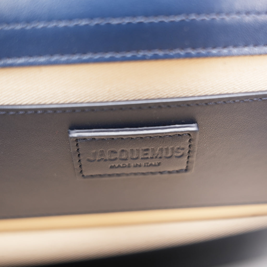 Jacquemus Le Grand Bambino Navy Blue in Pelle Liscia con Tracolla