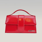 Jacquemus Le Grand Bambino borsa rossa in pelle lucida con logo dorato