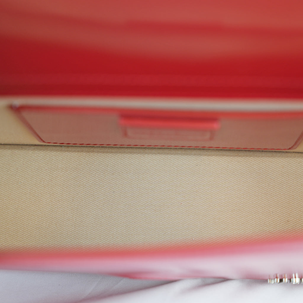 Jacquemus Le Grand Bambino borsa rossa in pelle lucida con logo dorato