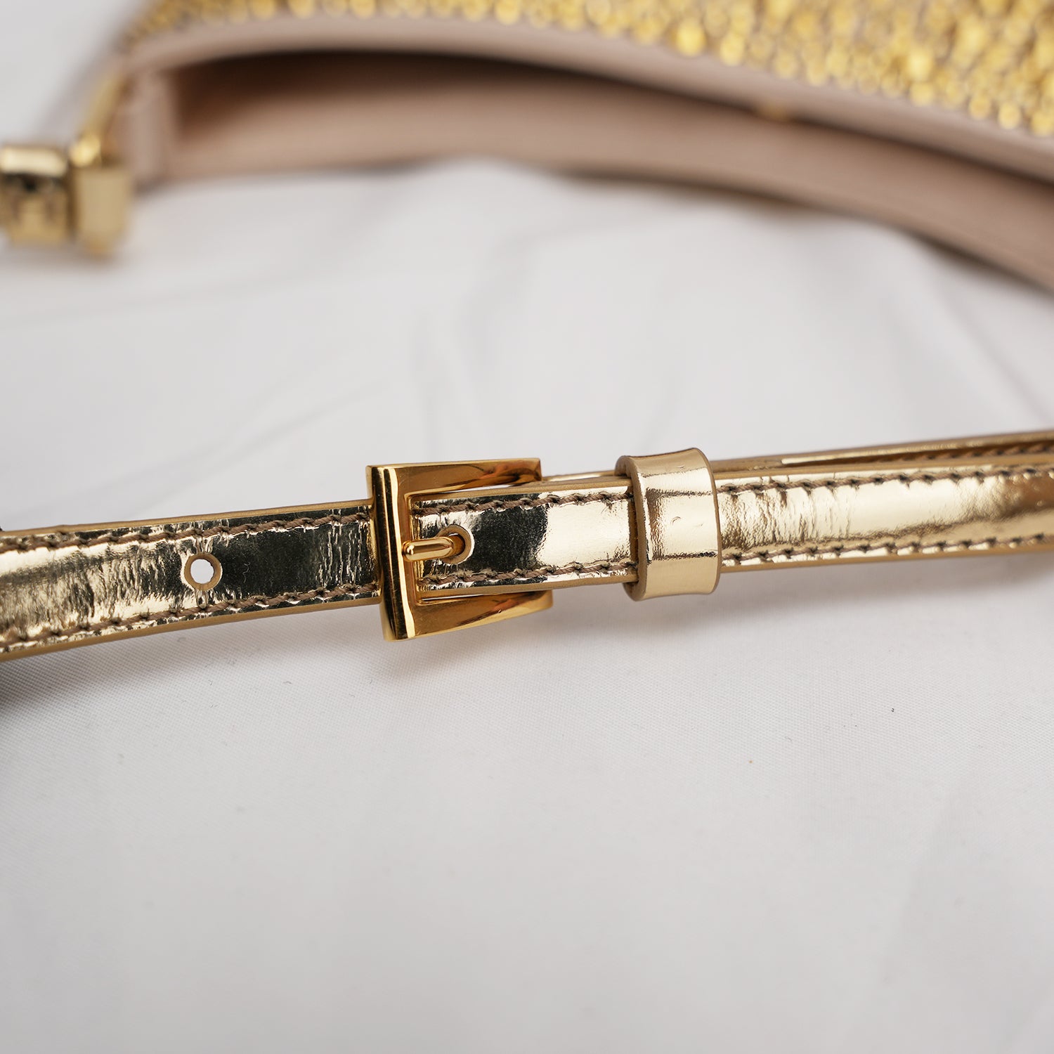 Prada Cleo mini borsa in raso color oro con cristalli