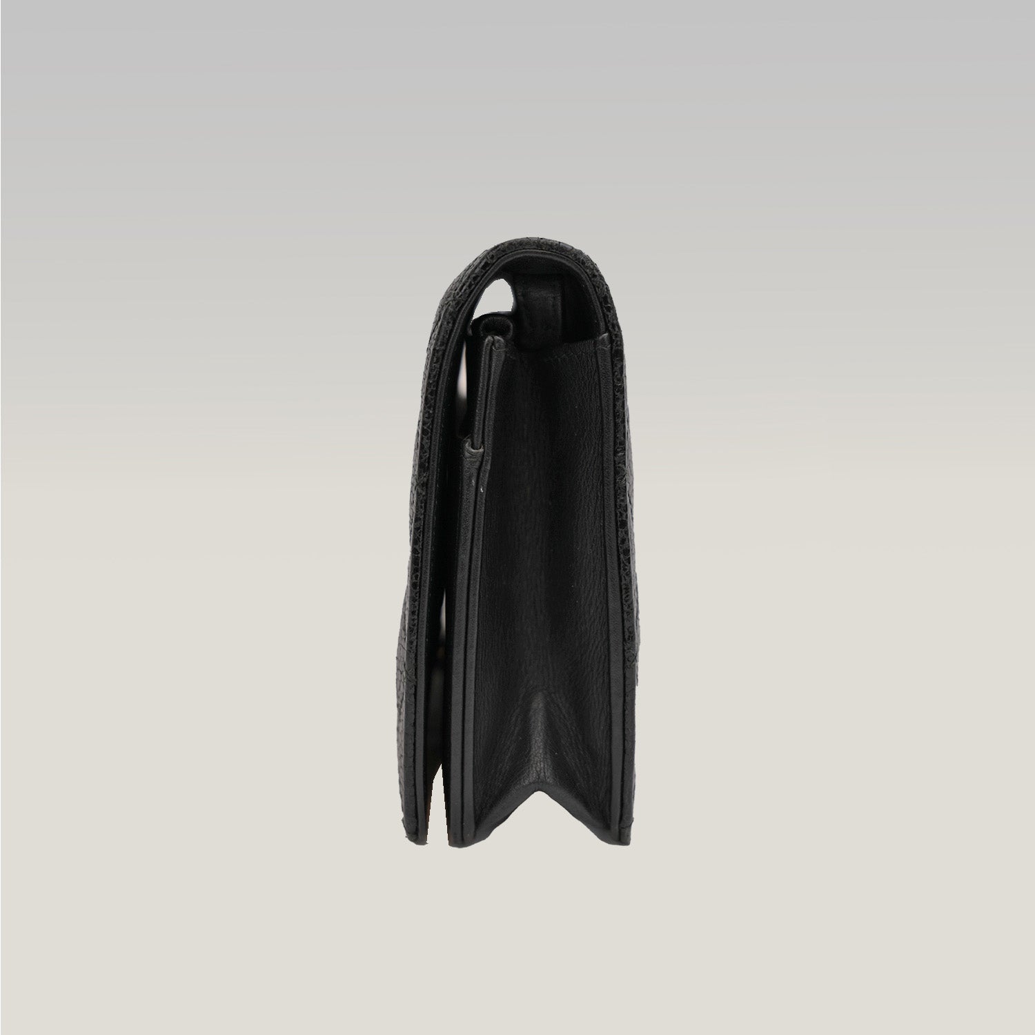 Chanel Wallet on Chain (WOC) 