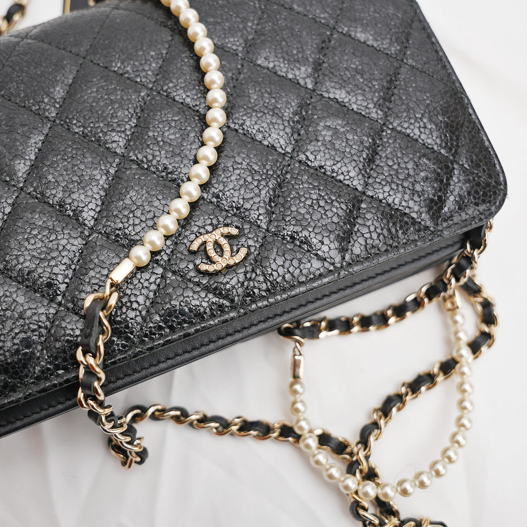Chanel Wallet on Chain (WOC) 