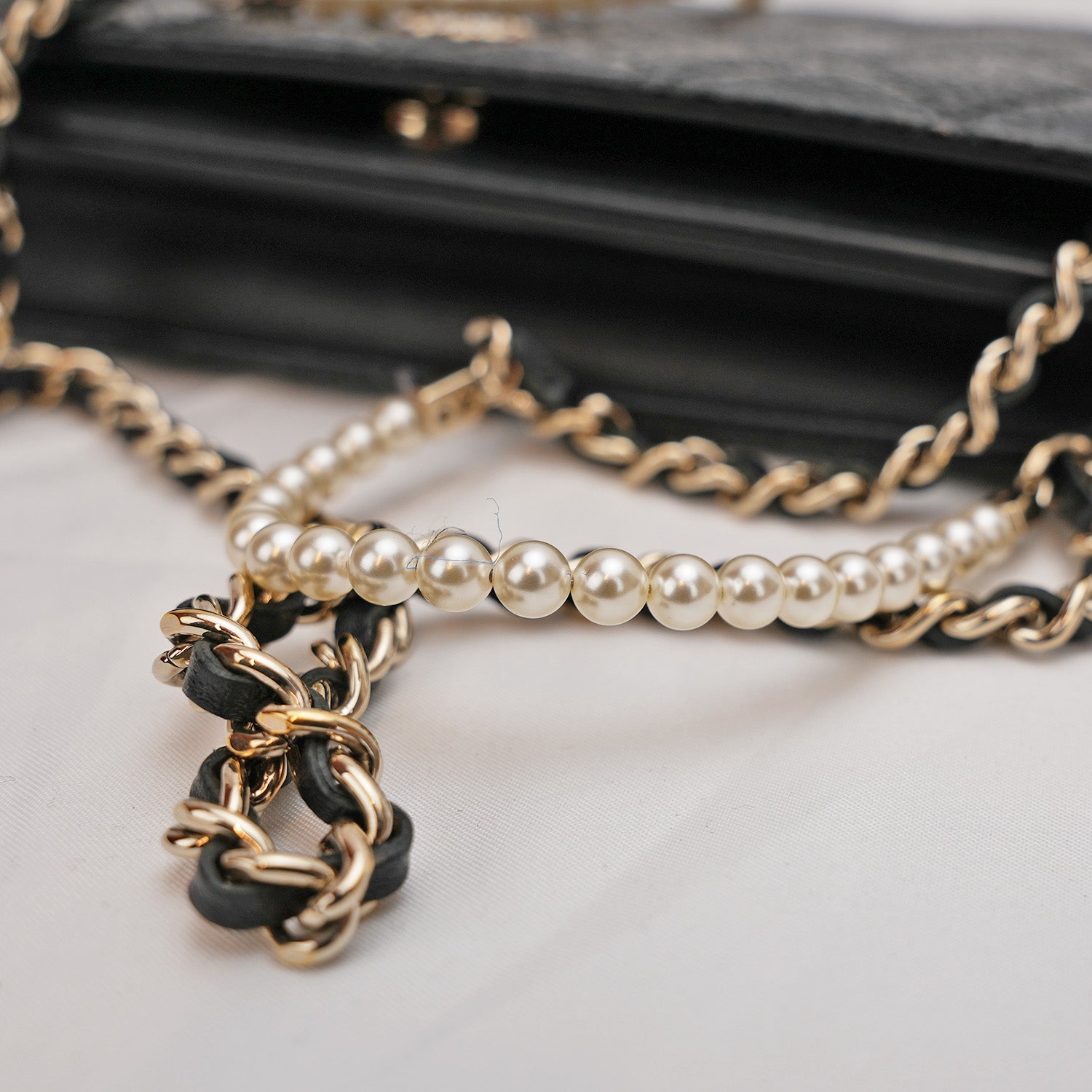Chanel Wallet on Chain (WOC) 