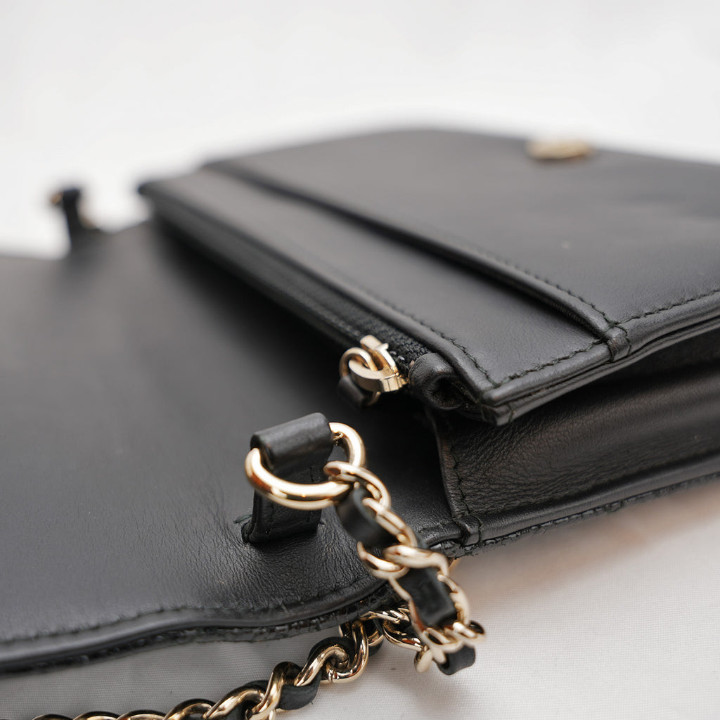 Chanel Wallet on Chain (WOC) 