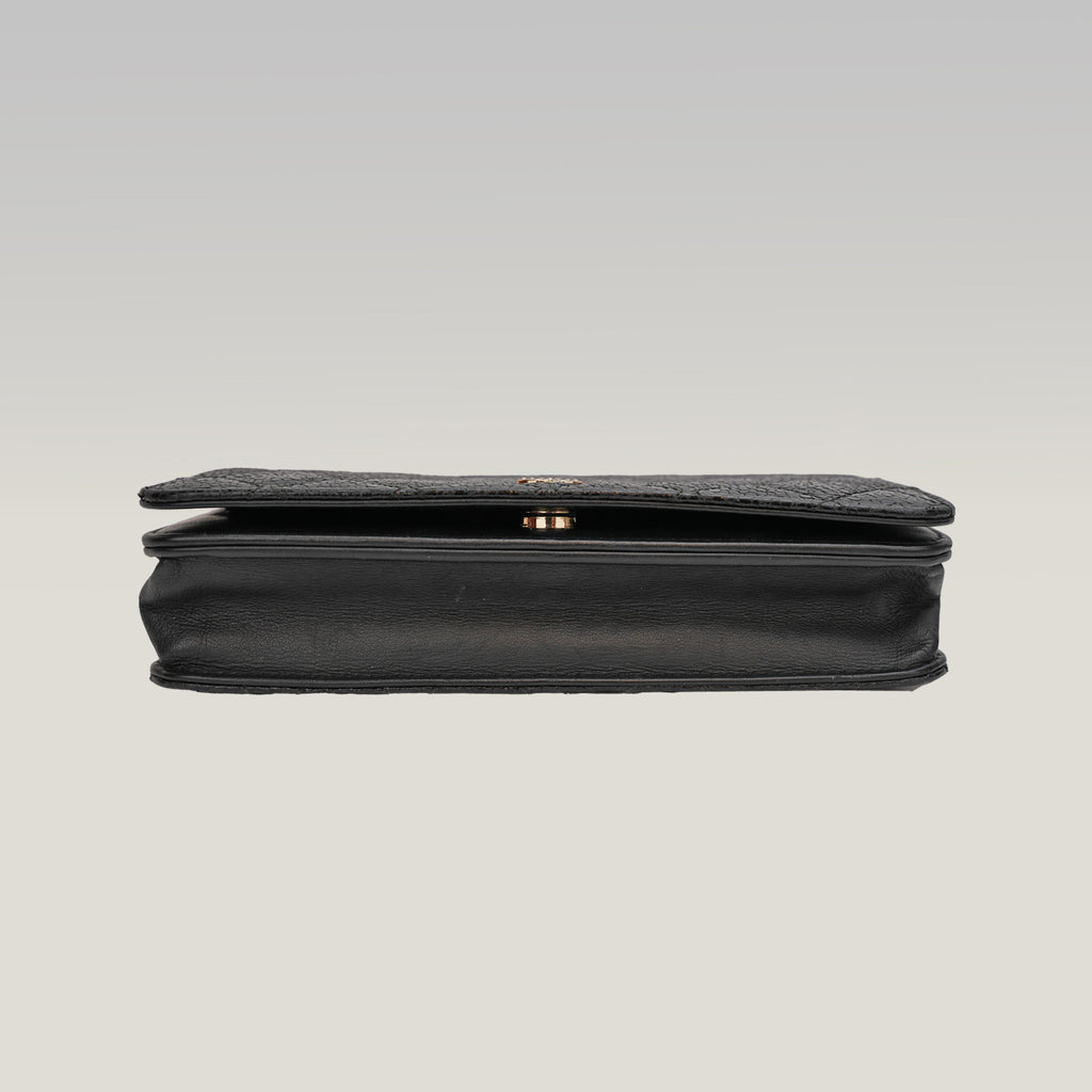 Chanel Wallet on Chain (WOC) 