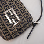 Fendi Baguette – borsa a spalla piccola FF monogram