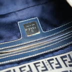 Fendi Baguette – borsa a spalla piccola FF monogram