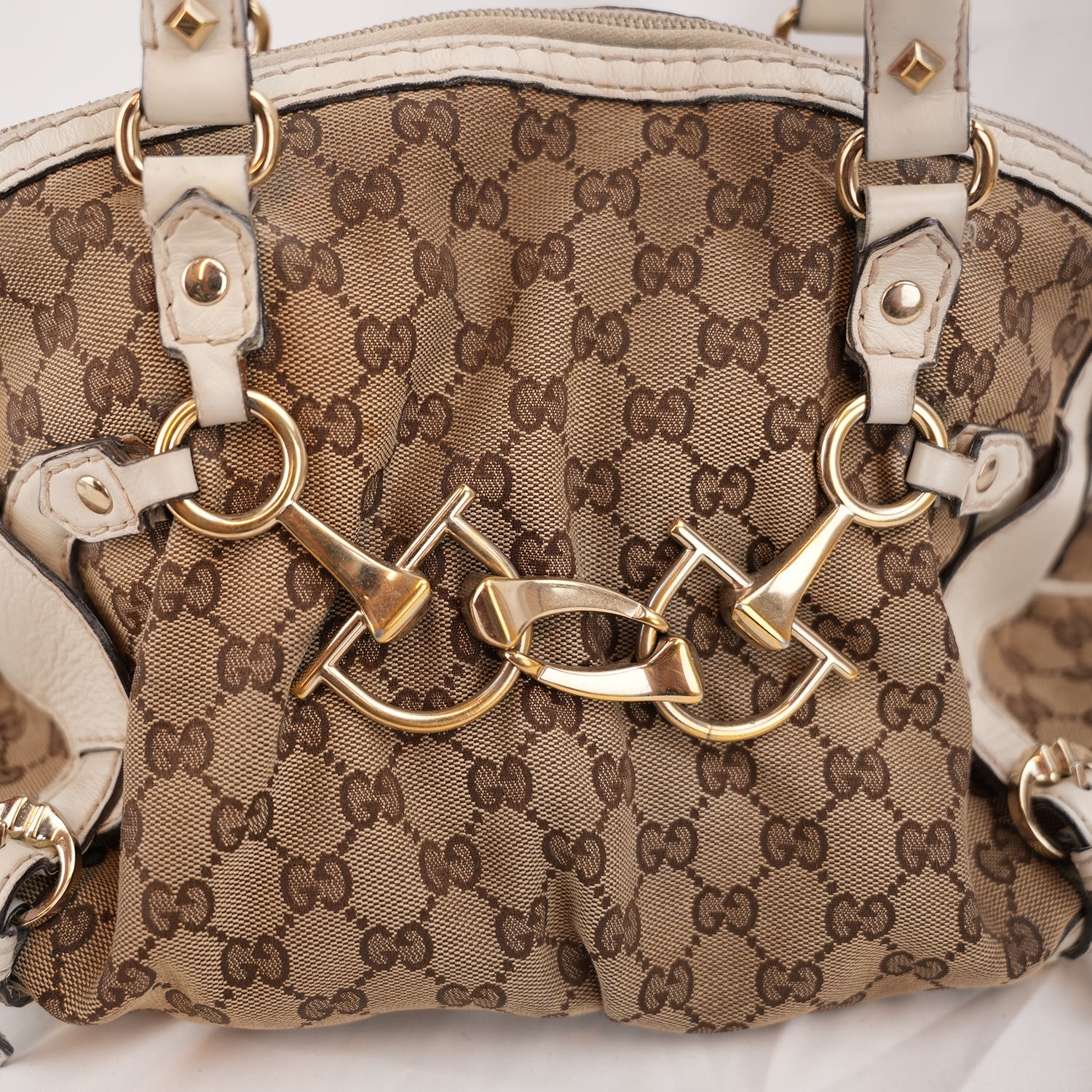 Gucci Borsa a Spalla Grande Vintage in Tela GG Beige e Pelle Bianca