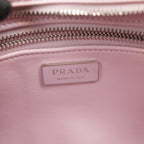 Prada Bauletto Piccolo in Pelle Rosa Cipria con Logo Triangolare e Dettagli Argentati – Dust Bag Inclusa
