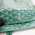 Goyard Saint Louis Tote Bag Verde in Tela Goyardine con Finiture in Pelle e Pochette Coordinata