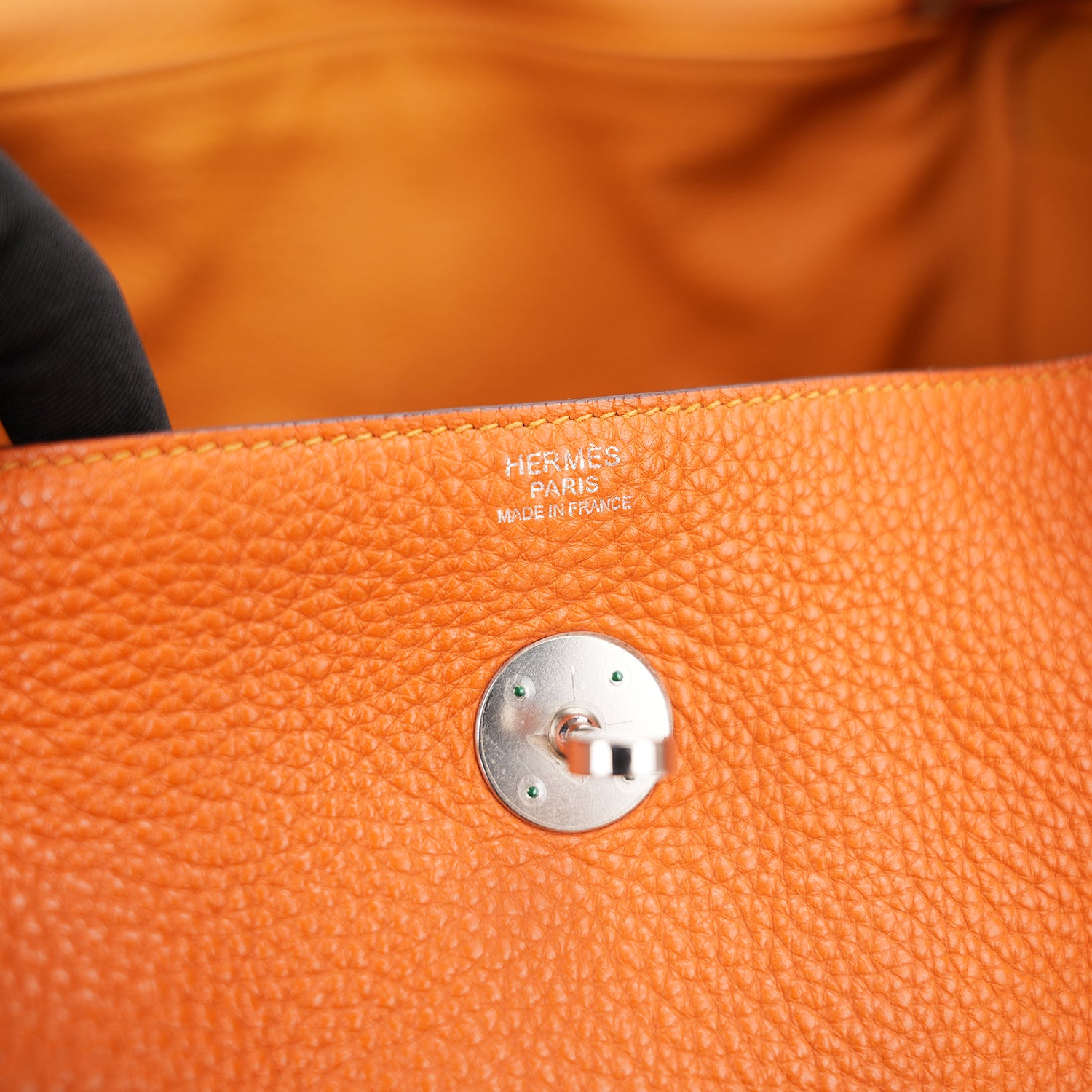 Hermès Lindy 26 Orange Clemence Leather Handbag Top Handle Shoulder Bag