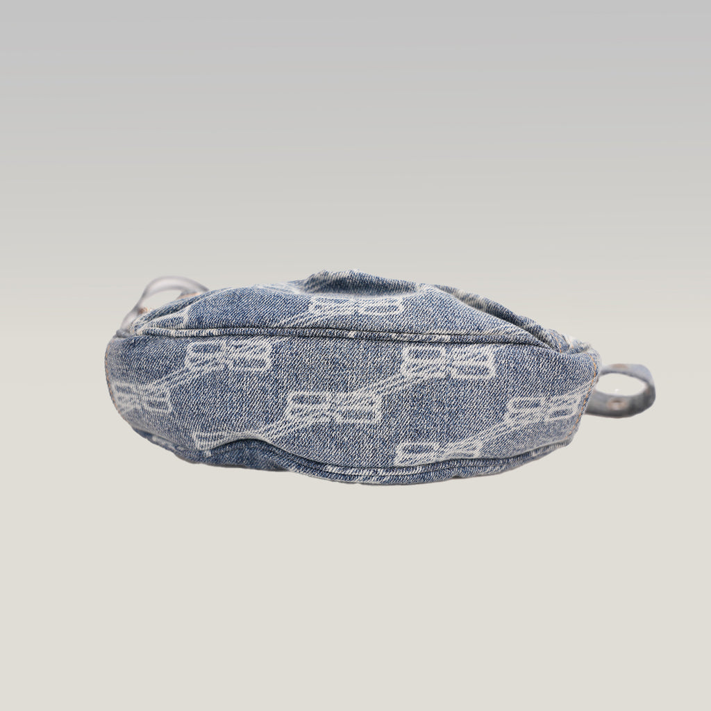 Balenciaga Le Cagole Borsa a Spalla Blu in Denim e Tela Monogram con Borchie