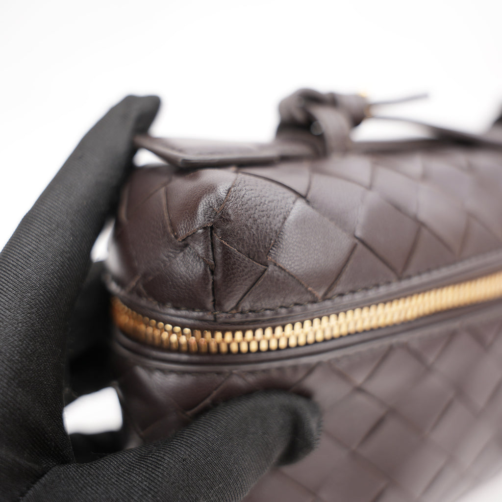 Bottega Veneta Beauty Case Intrecciato in Pelle Marrone