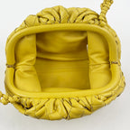 Borsa Bottega Veneta Mini Pouch Gialla in Pelle Intrecciata con Tracolla