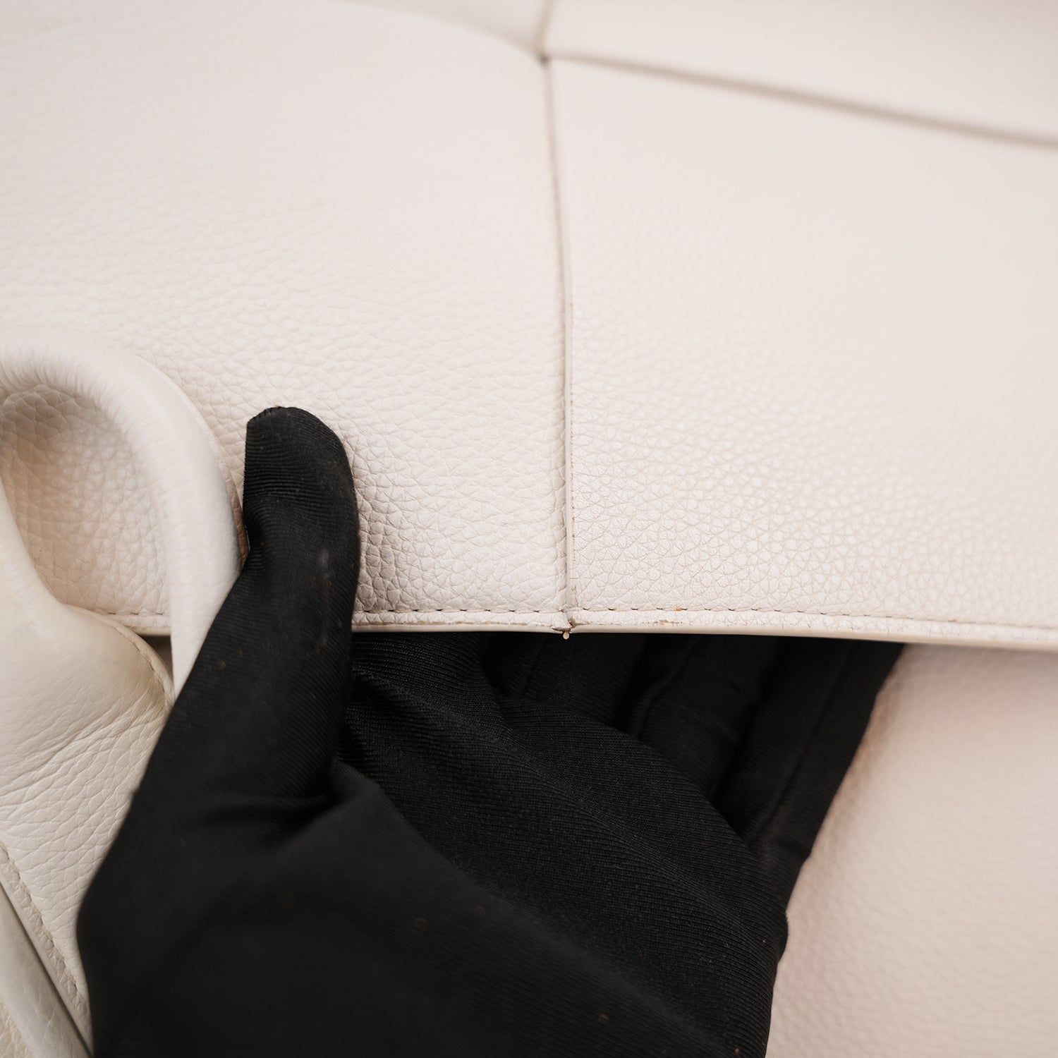 Bottega Veneta Arco Medium Tote Bag White Maxi Intrecciato Leather