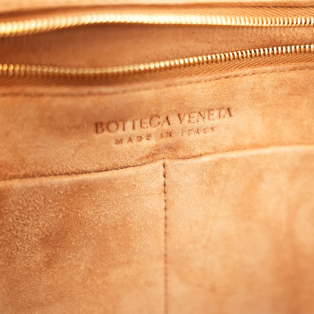 Bottega Veneta Arco Medium Tote Bag White Maxi Intrecciato Leather