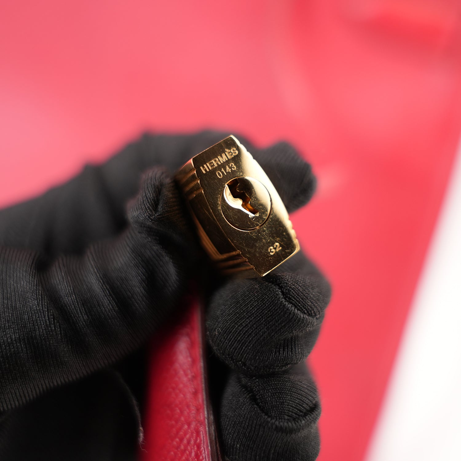 Hermès Kelly 35 red handbag 