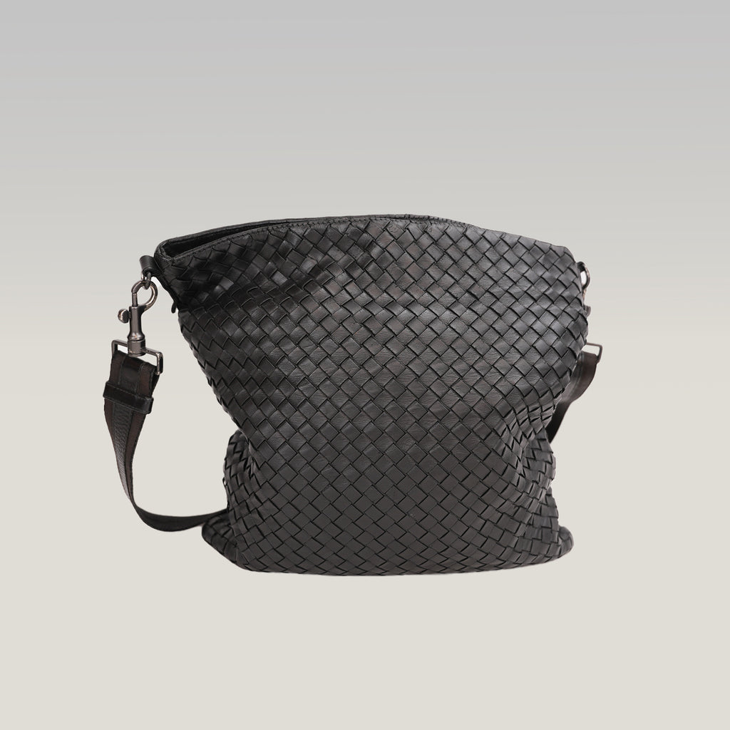 Bottega Veneta Intrecciato VN Borsa Messenger Uomo in Pelle Nappa Nera Crossbody Bag Artigianale