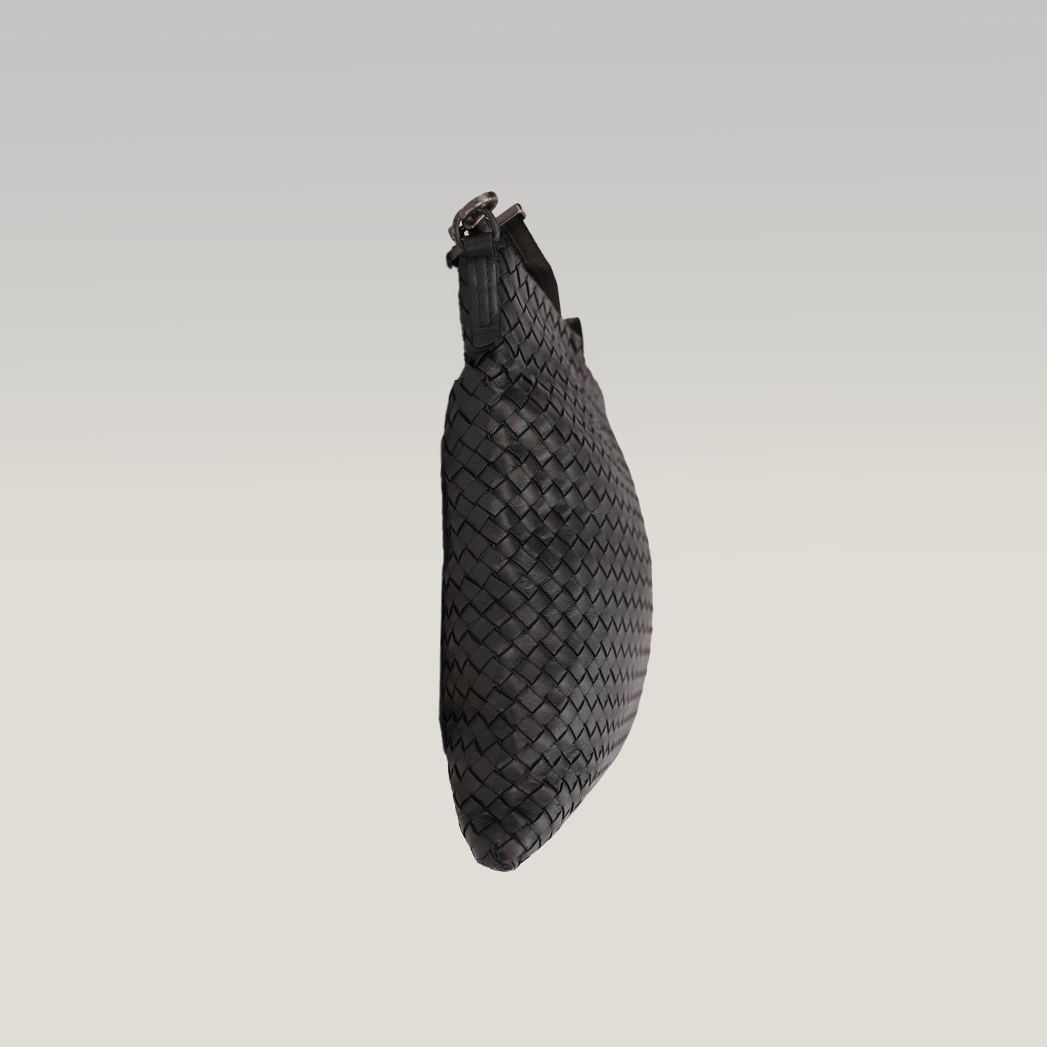 Bottega Veneta Intrecciato VN Borsa Messenger Uomo in Pelle Nappa Nera Crossbody Bag Artigianale
