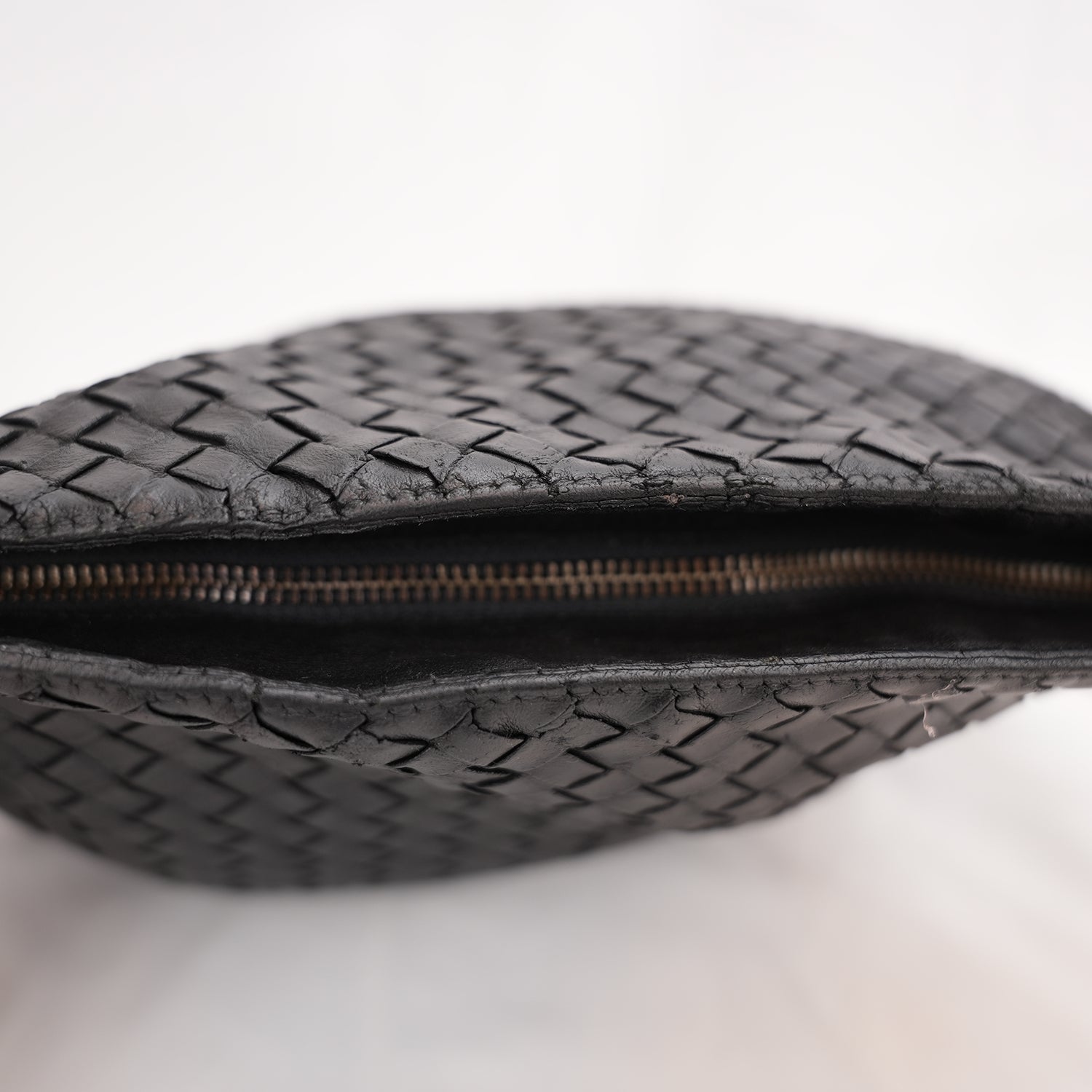 Bottega Veneta Intrecciato VN Borsa Messenger Uomo in Pelle Nappa Nera Crossbody Bag Artigianale