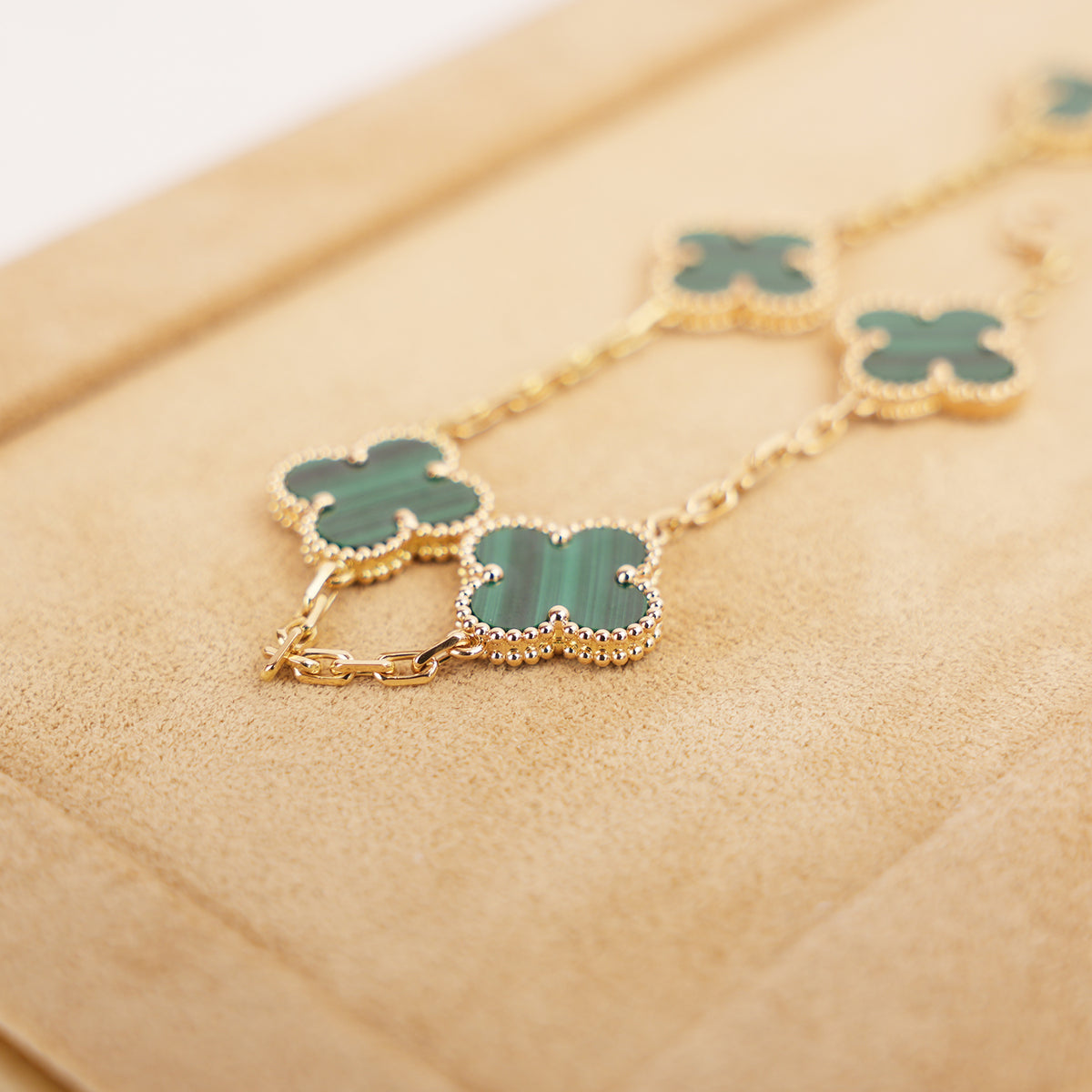 Van Cleef & Arpels Vintage Alhambra Bracciale 5 Motivi in Oro Giallo e Malachite con Certificato