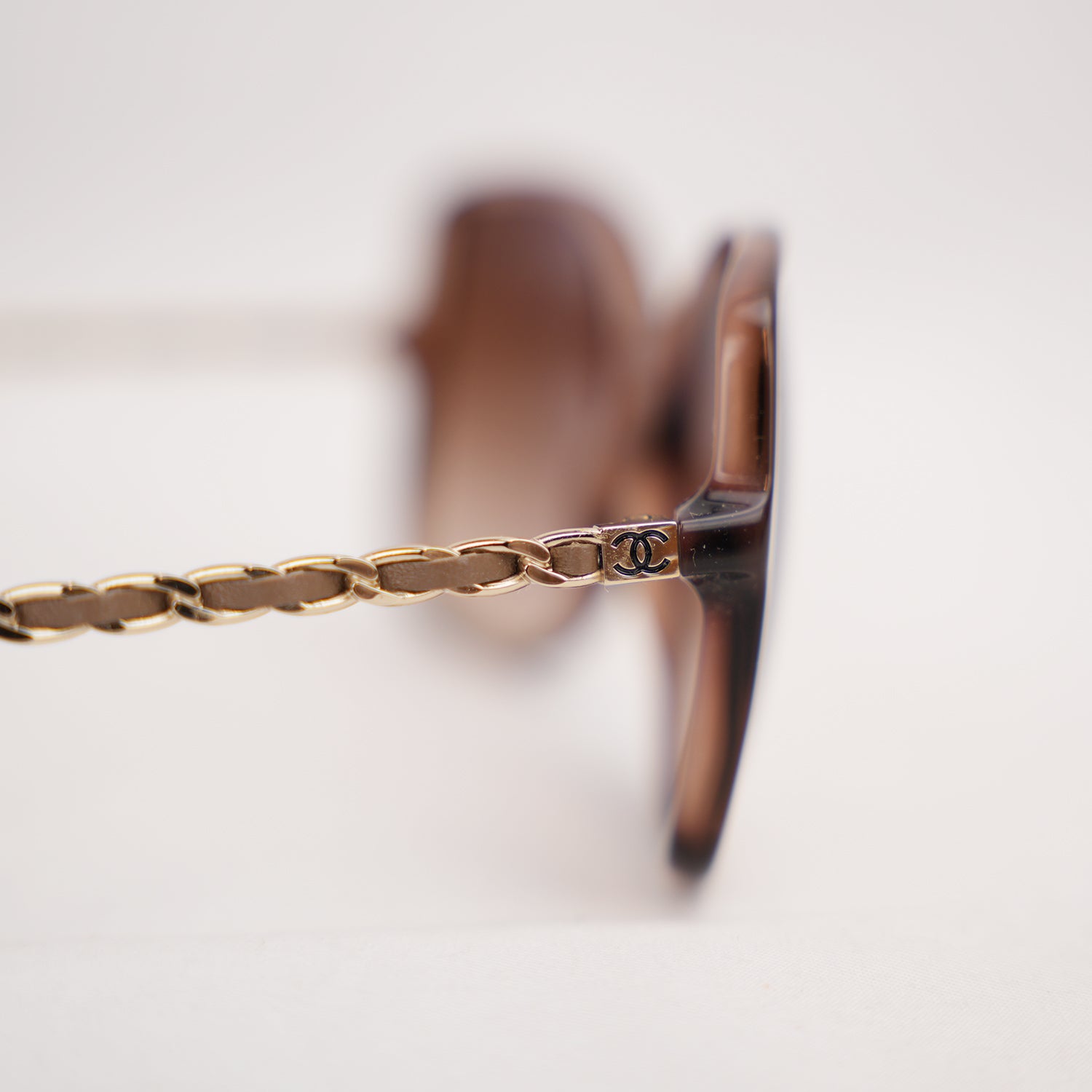 Chanel Brown Gradient Square Sunglasses with Lambskin Chain Detail