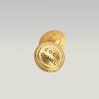 Chanel Orecchini a Clip Rotondi Vintage in Lega Metallica Dorata con Logo Coco Chanel