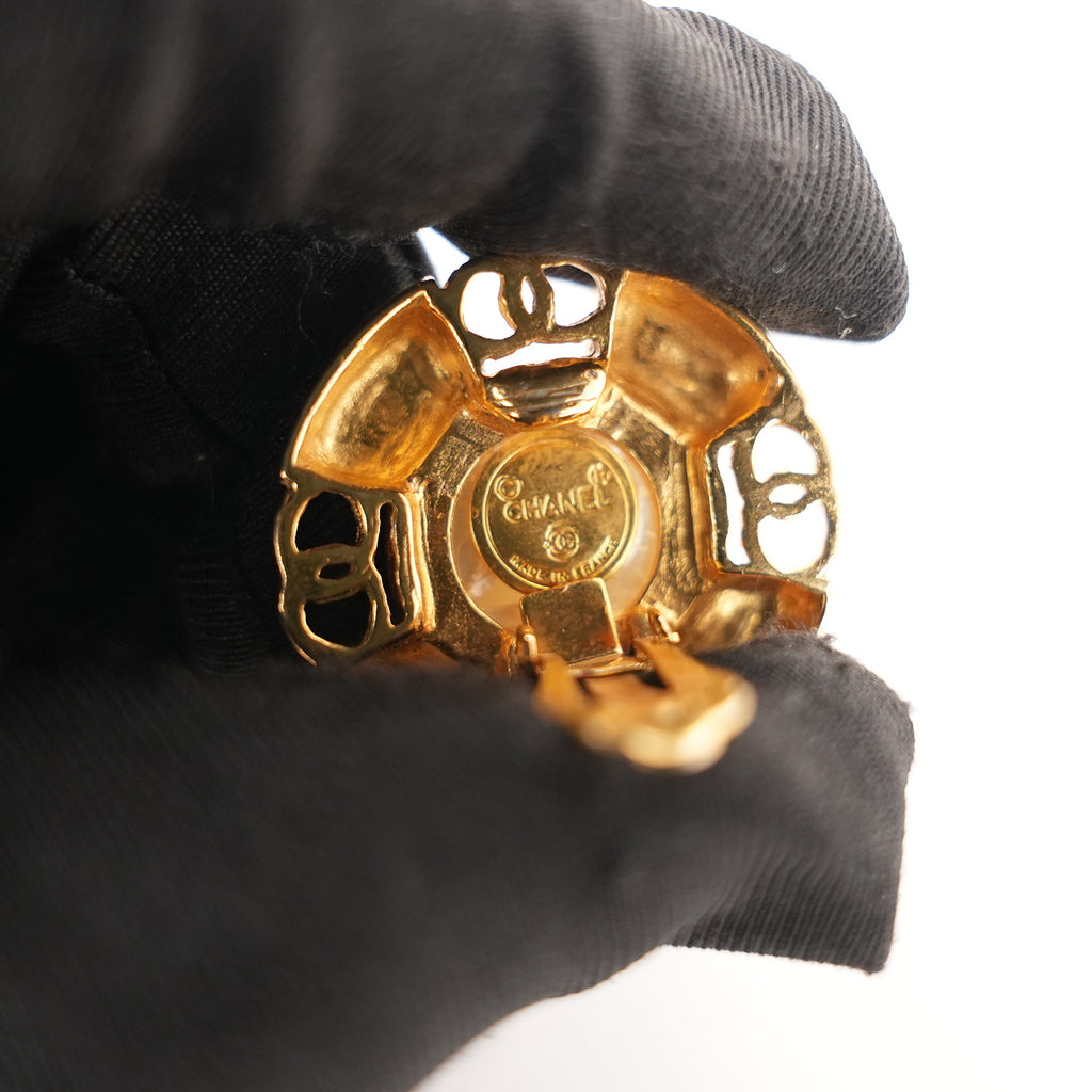 Chanel Orecchini a Clip Vintage in Metallo Dorato con Perla – Bijoux Donna