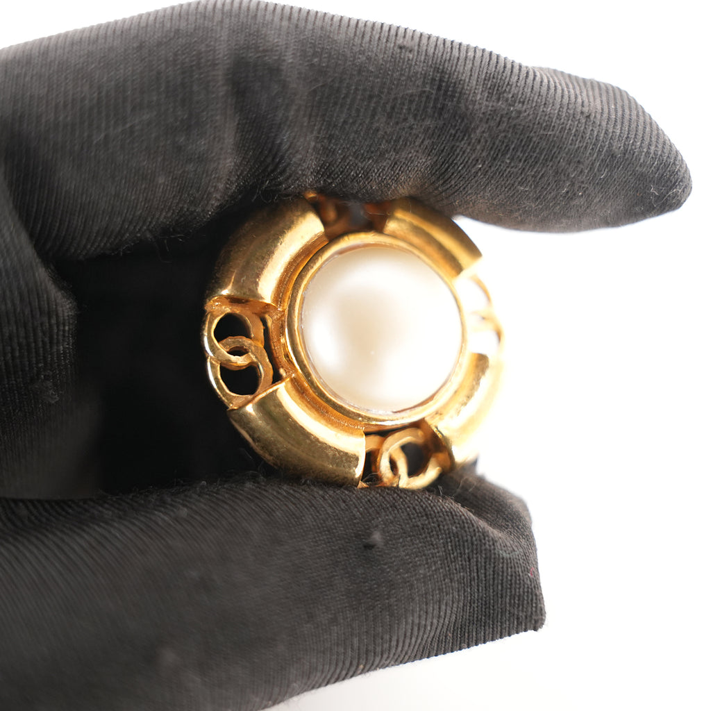 Chanel Orecchini a Clip Vintage in Metallo Dorato con Perla – Bijoux Donna