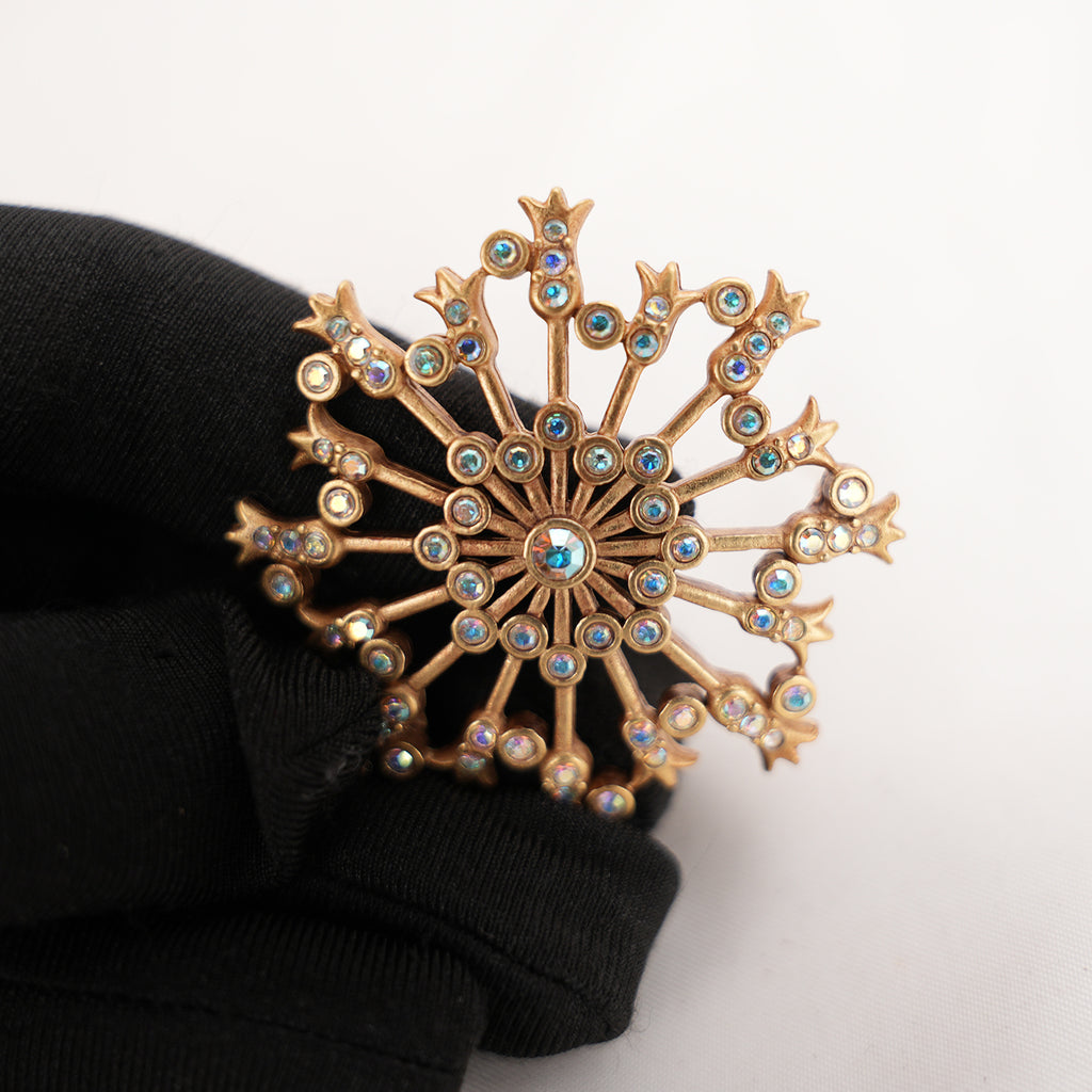 Givenchy Spilla Gioiello Dorata in Lega Metallica con Strass – Broche Vintage a Raggiera