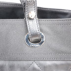 Chanel Paris Biarritz Tote Bag Grande in Pelle Nera Trapuntata con Hardware Argentato – 2013