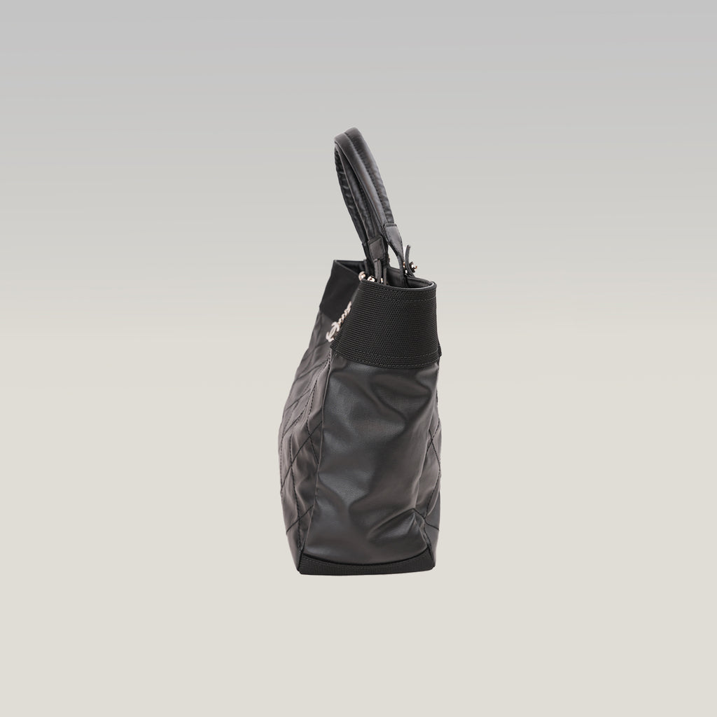 Chanel Paris Biarritz Tote Bag Grande in Pelle Nera Trapuntata con Hardware Argentato – 2013