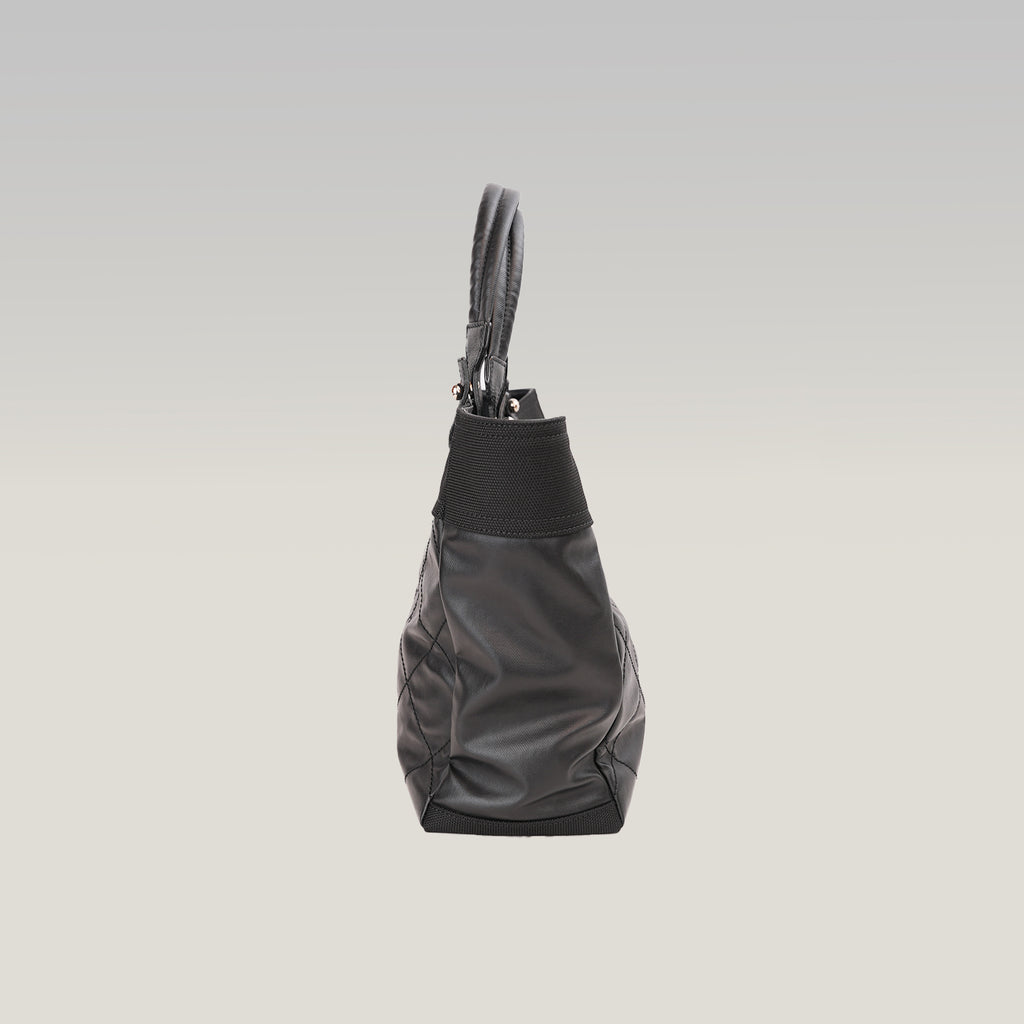 Chanel Paris Biarritz Tote Bag Grande in Pelle Nera Trapuntata con Hardware Argentato – 2013