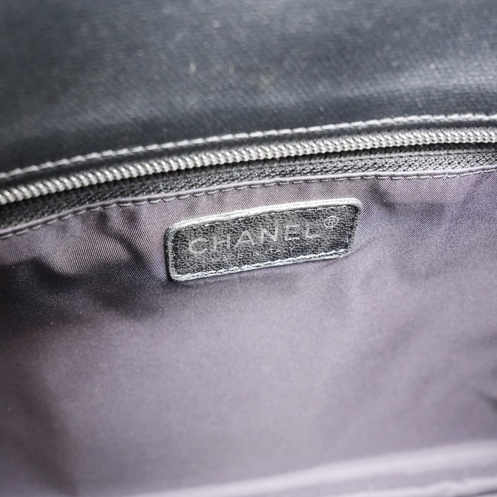 Chanel Paris Biarritz Tote Bag Grande in Pelle Nera Trapuntata con Hardware Argentato – 2013