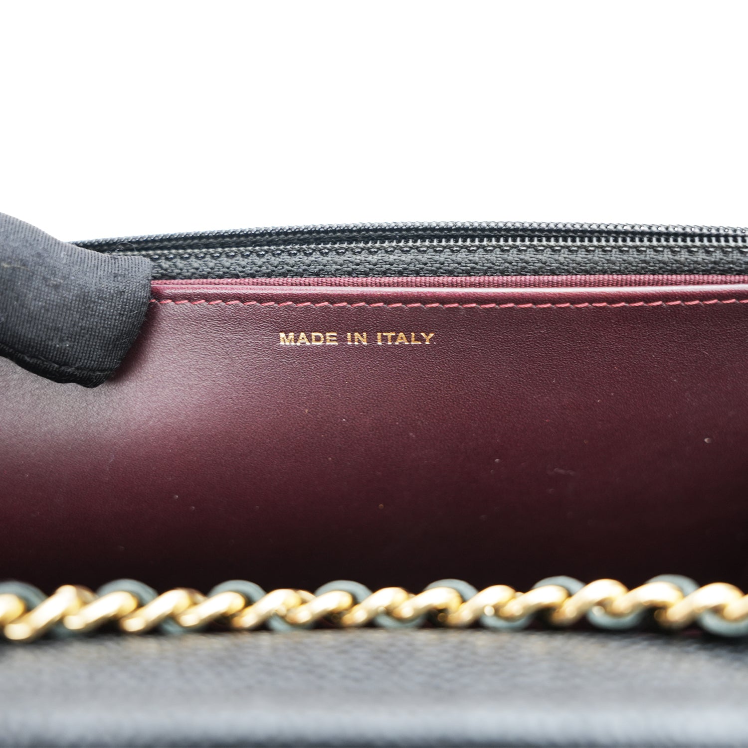 Chanel WOC Classic Nera Caviar Oro