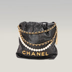 Chanel 22 Mini Borsa a Mano in Pelle Nera Lucida con Perle e Catena Dorata