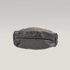 Chanel 22 Mini Borsa a Mano in Pelle Nera Lucida con Perle e Catena Dorata