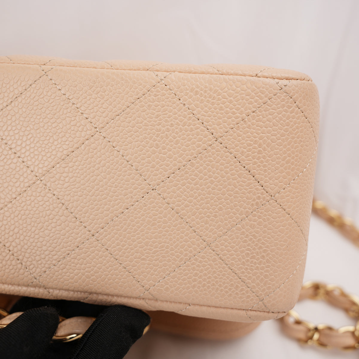 Chanel Classic Flap Jumbo Double Flap in Pelle di Vitello Beige Matelassé con Hardware Dorato – Serie 18