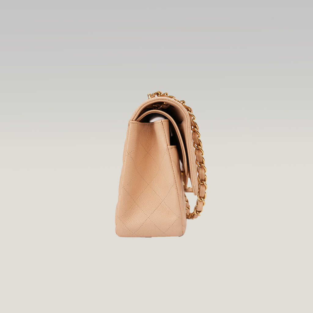 Chanel Classic Flap Jumbo Double Flap in Pelle di Vitello Beige Matelassé con Hardware Dorato – Serie 18