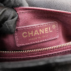 Chanel Coco Handle Borsa a Mano Media in Pelle Caviar Nera Matelassé con Hardware Dorato – Serie 25