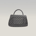 Chanel Coco Handle Borsa a Mano Media in Pelle Caviar Nera Matelassé con Hardware Dorato – Serie 25