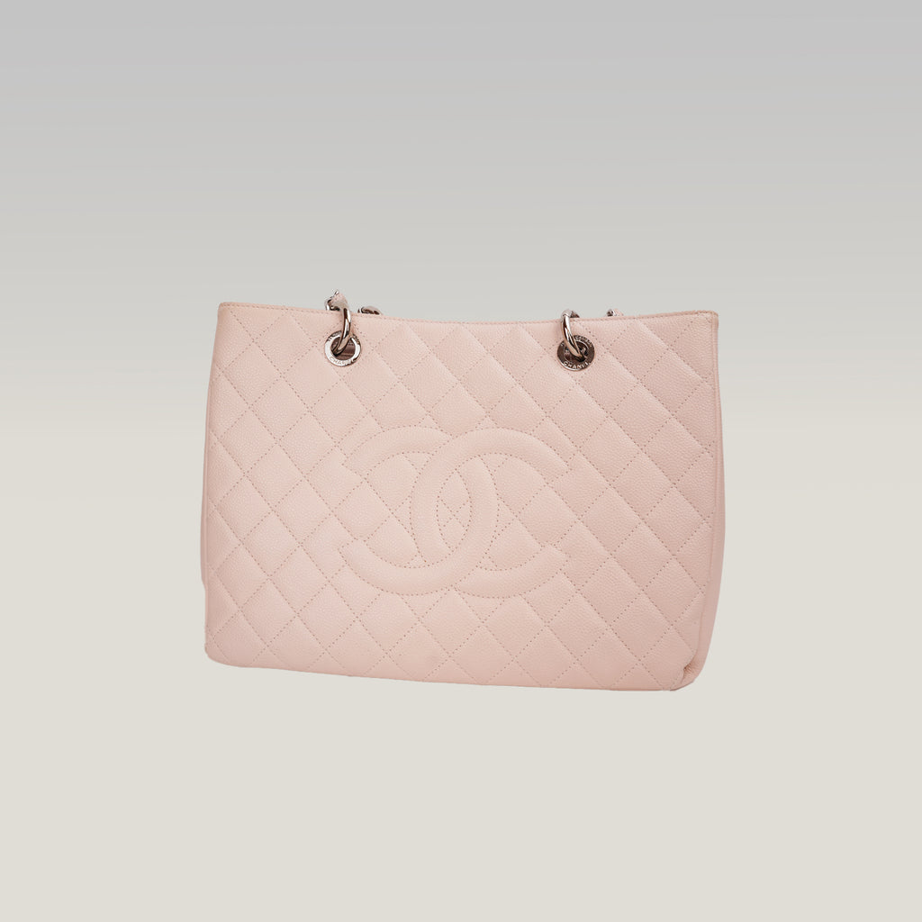 Chanel Grand Shopping Tote GST Media in Pelle Caviar Rosa Chiaro con Hardware Argentato – 2017