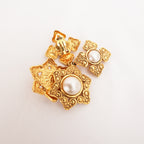 Chanel Orecchini a Clip Vintage in Lega Metallica Dorata con Perle e Logo CC