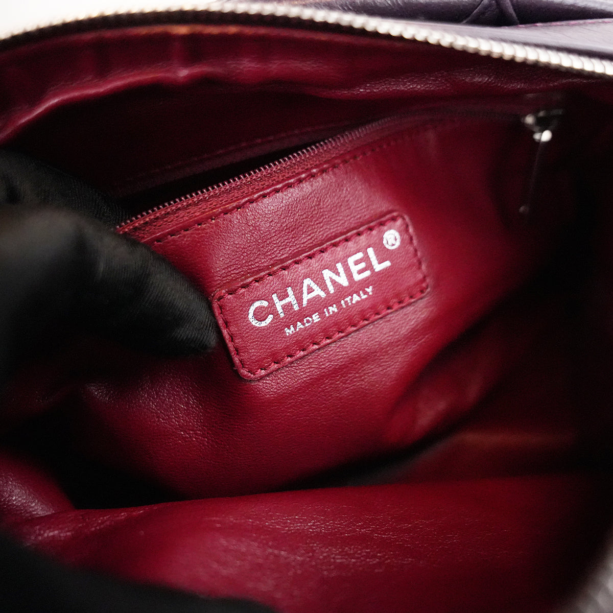 Chanel LAX Accordion Flap Viola in Pelle con Tracolla e Carta di Autenticità