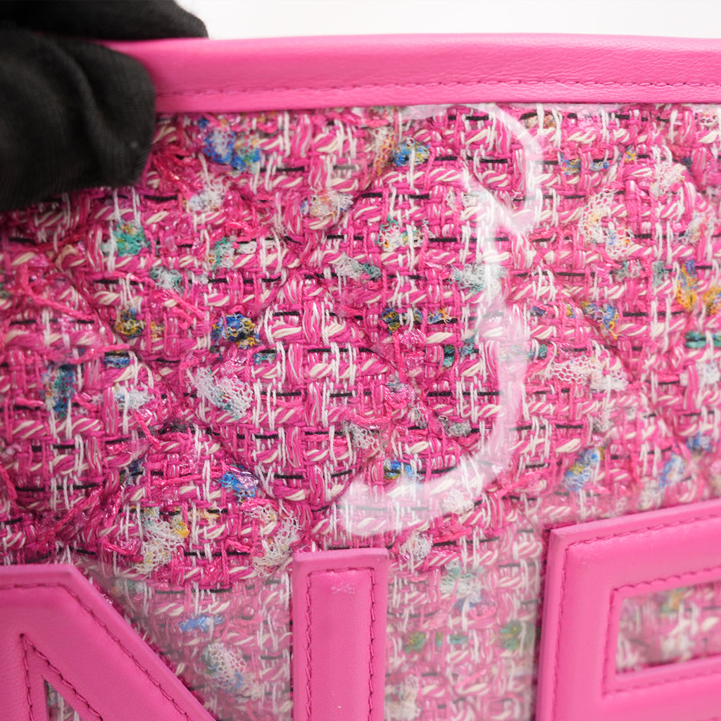 Chanel Clutch Pouch in Tweed Rosa Multicolore e PVC Trasparente con Maxi Logo CHANEL – Con Carta e Dust Bag