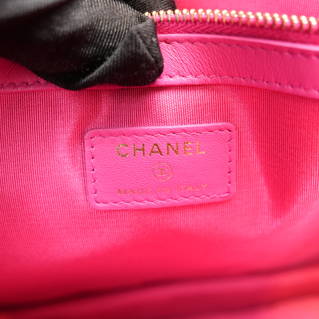 Chanel Clutch Pouch in Tweed Rosa Multicolore e PVC Trasparente con Maxi Logo CHANEL – Con Carta e Dust Bag