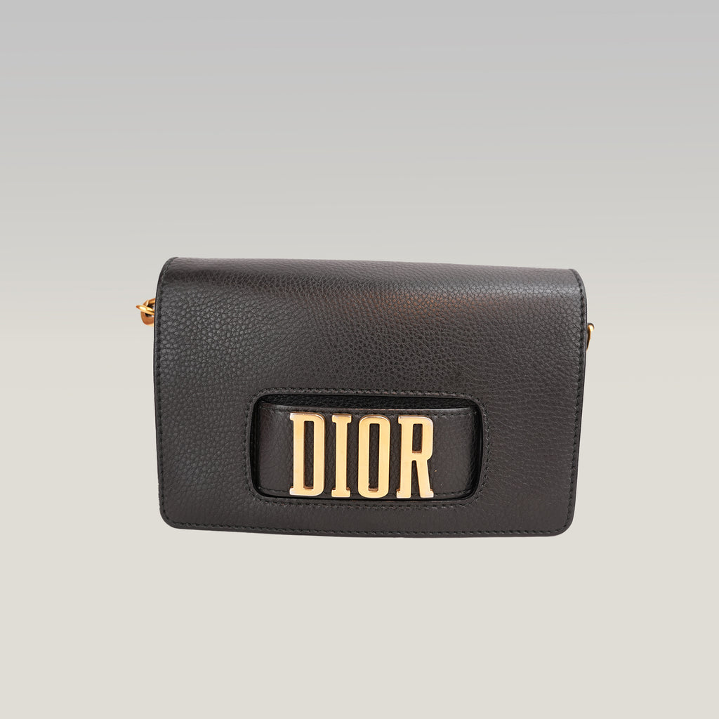 Dior Dio(r)evolution Borsa a Spalla Nera in Pelle Martellata con Logo Dorato