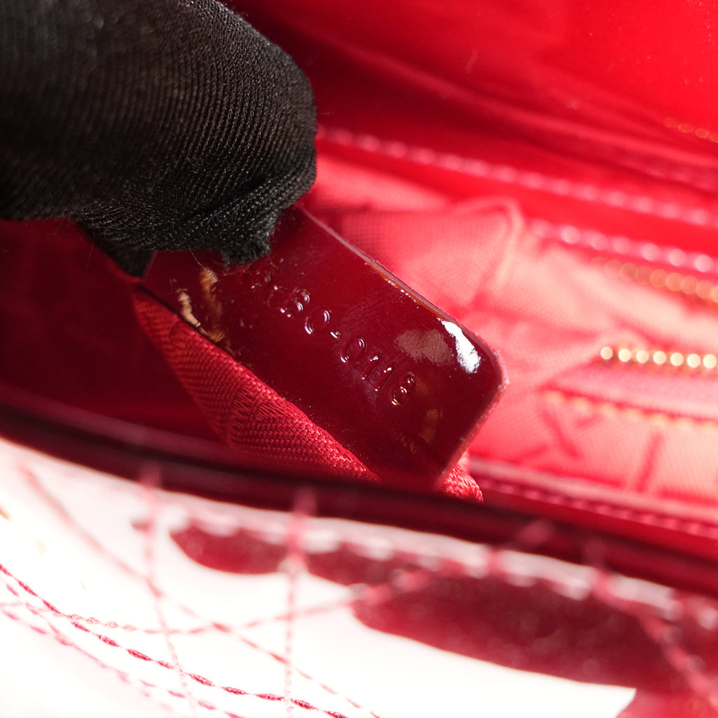 Dior Lady Dior Mini Rossa in Vernice Cannage con Hardware Dorato